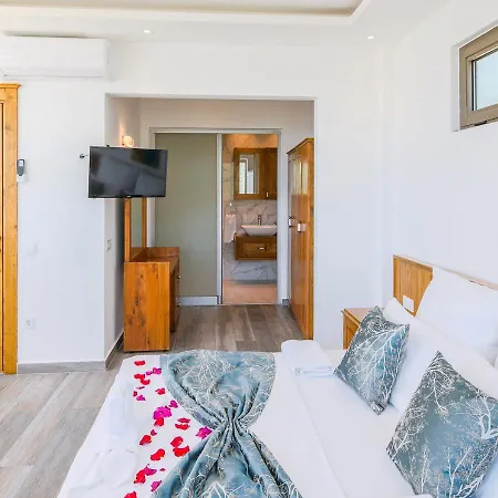 Secluded Sea View Honeymoon Escape Jacuzzi Private Pool-villa Bella1 Orkide Willa