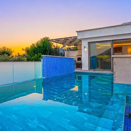 Secluded Sea View Honeymoon Escape Jacuzzi Private Pool-villa Bella1 Orkide Villa