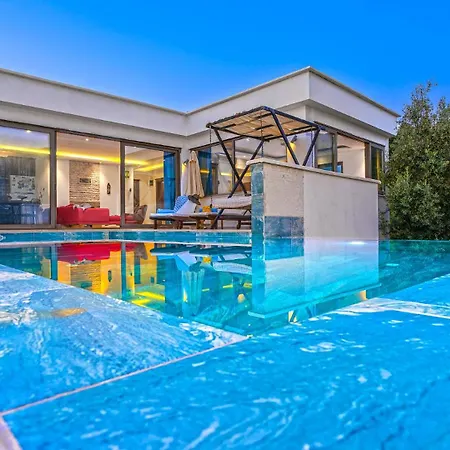 Villa Secluded Sea View Honeymoon Escape Jacuzzi Private Pool-villa Bella1 Orkide *